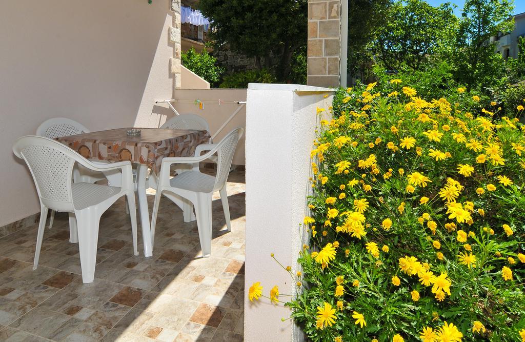 Apartments Samardzic Tivat Bagian luar foto