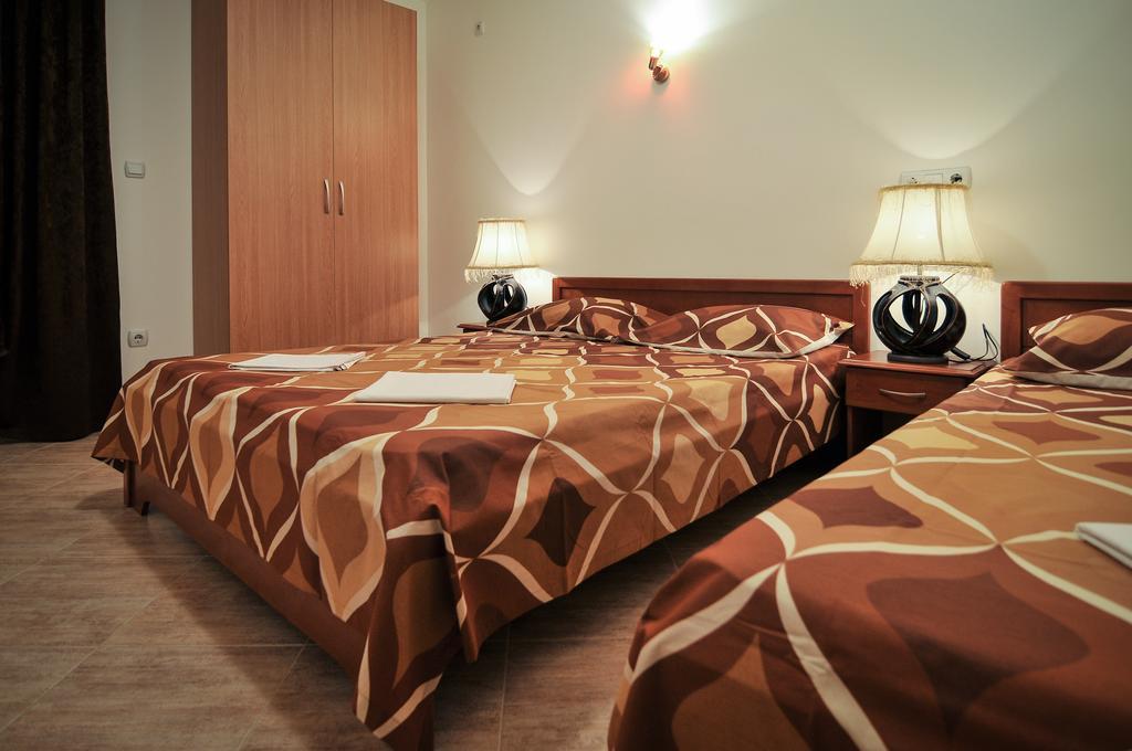 Apartments Samardzic Tivat Bagian luar foto