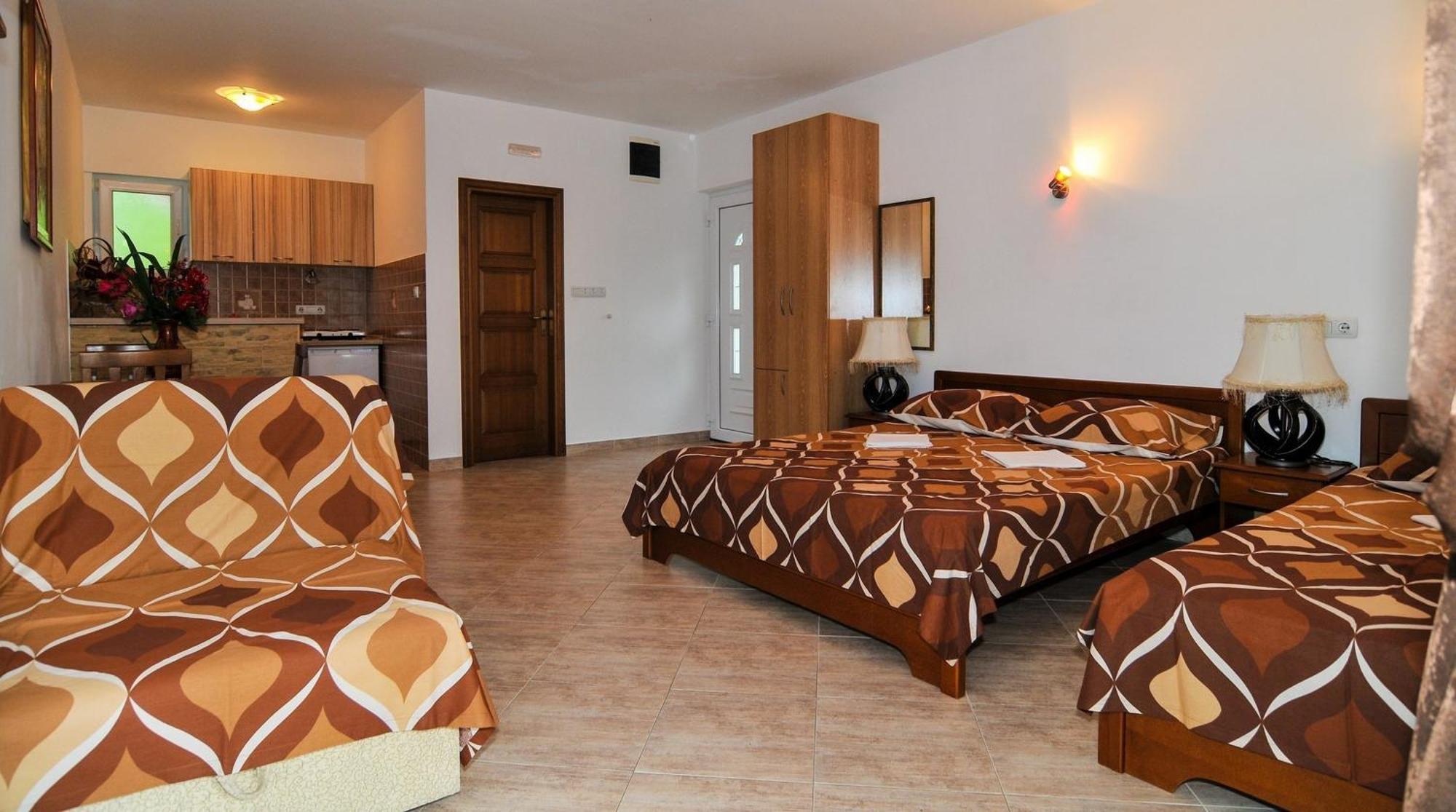 Apartments Samardzic Tivat Bagian luar foto
