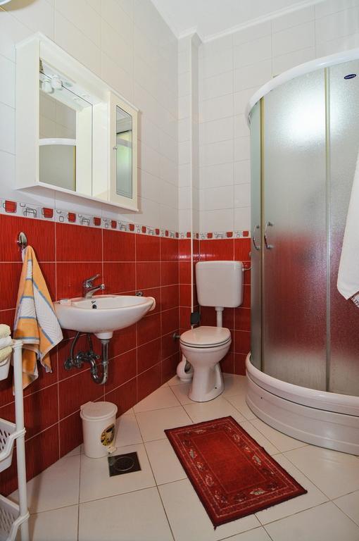 Apartments Samardzic Tivat Bagian luar foto