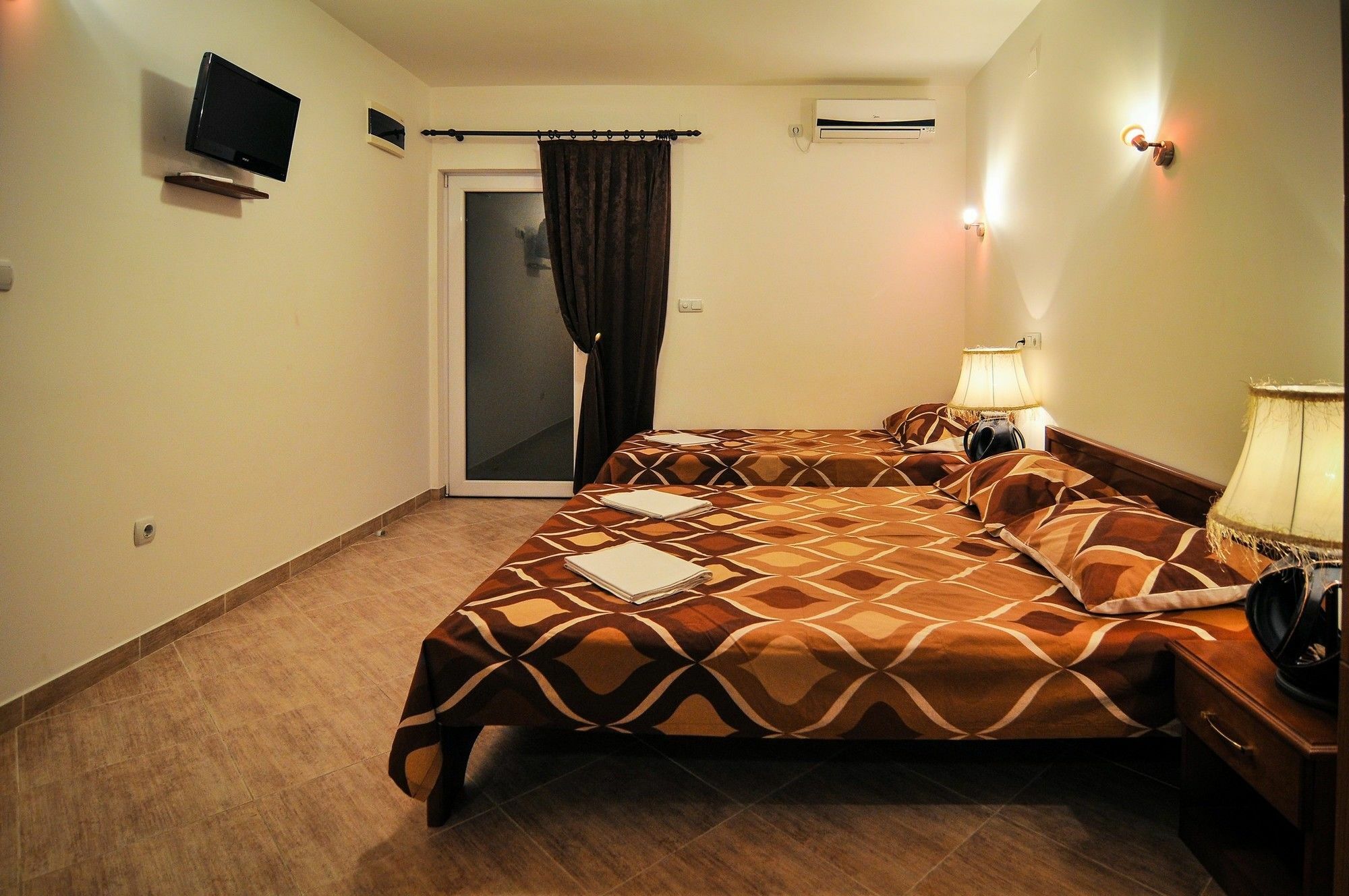 Apartments Samardzic Tivat Bagian luar foto